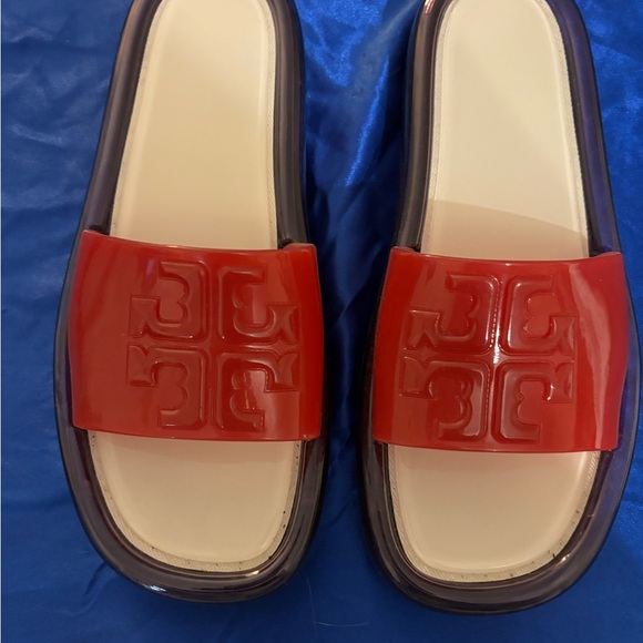 Tory Burch Bubble Jelly Sandals - Picture 4 of 4